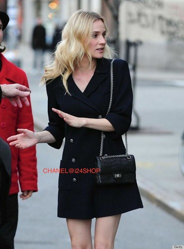 NWOT CHANEL 13P $6000 JUMPSUiT NAVY CC LOGO BUTTON TWEED ROMPER FR38 - Picture 9 of 12