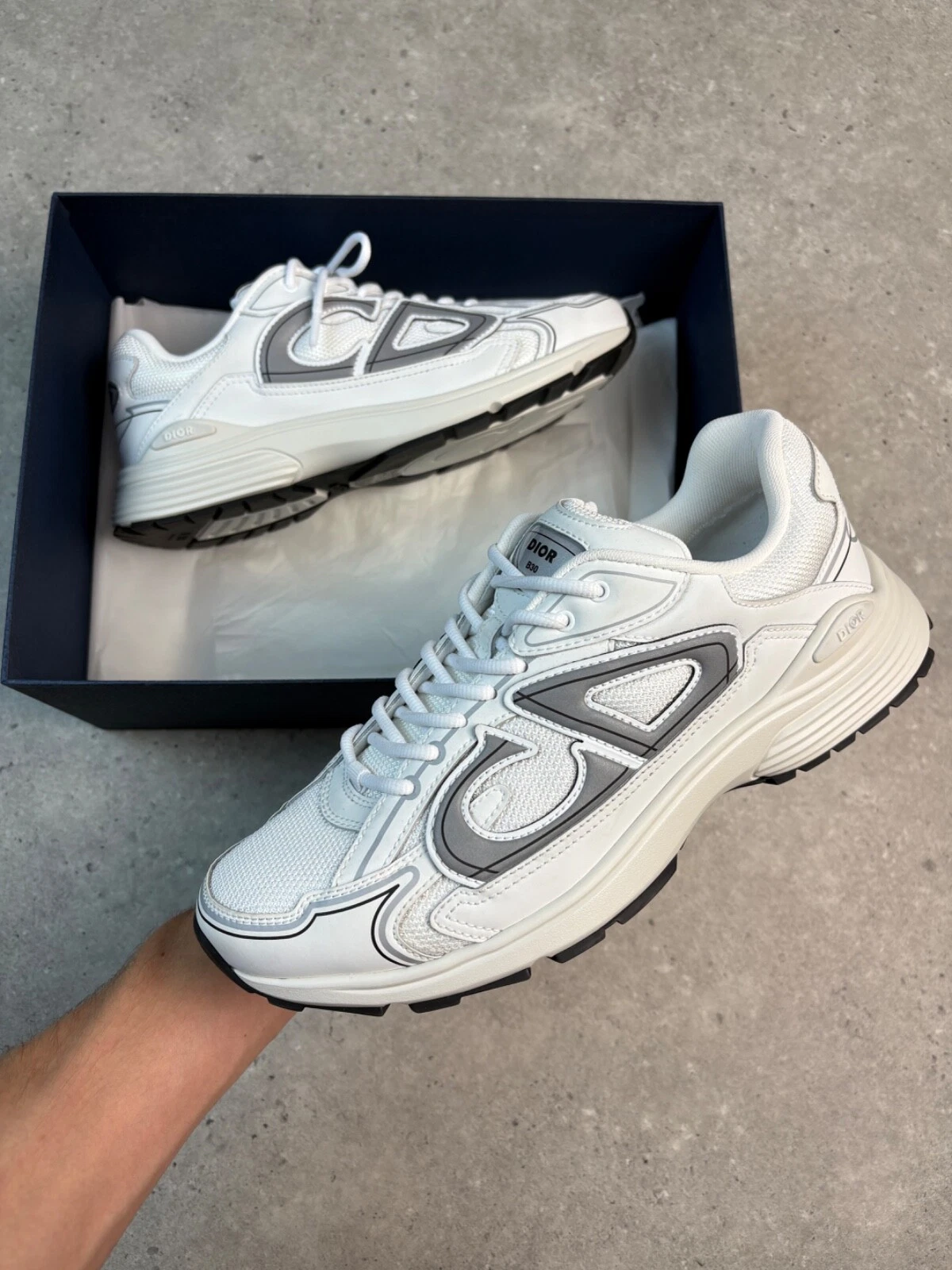 Dior B30 Blanc UK9 / EU43