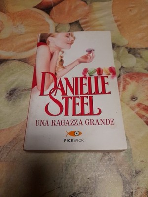 Ein großes Mädchen Danielle Steel Buch