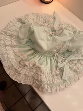 Vintage Small dress Martha’s Miniatures 1T Green frilly full circle ruffle