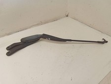 MERCEDES-BENZ E W212 Scheibenwischer vorne A2128201044 2.14 Diesel 28695972 MERCEDES-BENZ E W212 Scheibenwischer vorne A2128201044 2.14 Diesel 28695972