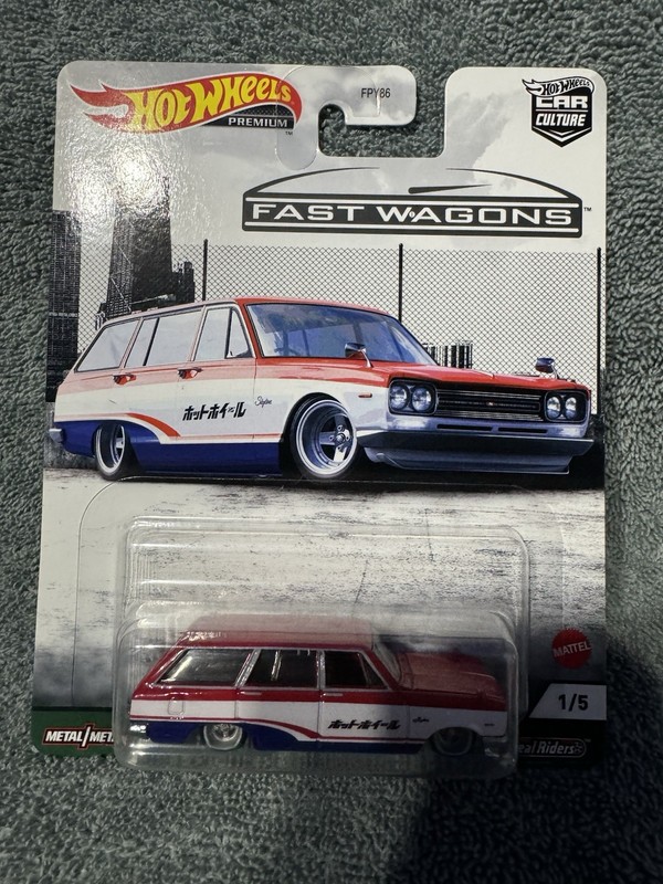 Hot Wheels '69 Nissan Skyline Van Fast Wagons Series Car Culture 2021