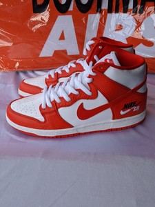 nike sb dunk high future court red