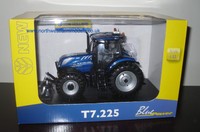 Uh4900 Universal Hobbies 1/32 Scale Holland T7.225 (2015) blue Power (mib) Uh4900 Universal Hobbies 1/32 Scale Holland T7.225 (2015) blue Power (mib)