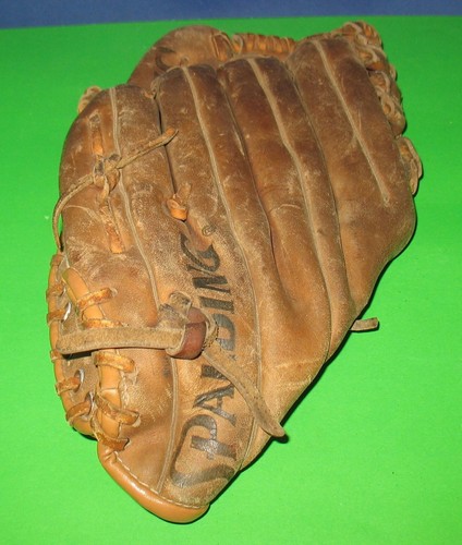 Vintage Spalding The Rebel Baseball Glove 42-5135 11" RHT - Picture 5 of 8