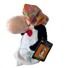 Vintage 1985 DAKIN OPUS THE PENGUIN Stuffed Plush HOLLIDAY HOTEL Towel F13