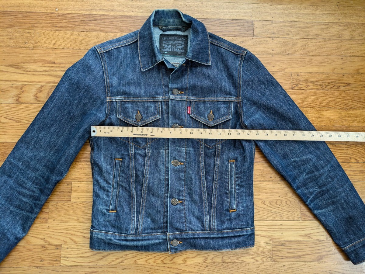 NIKE x Levi’s Denim jacket size L Levi's X Nike Trucker Jacket | Nike x Levi's Denim Jacket