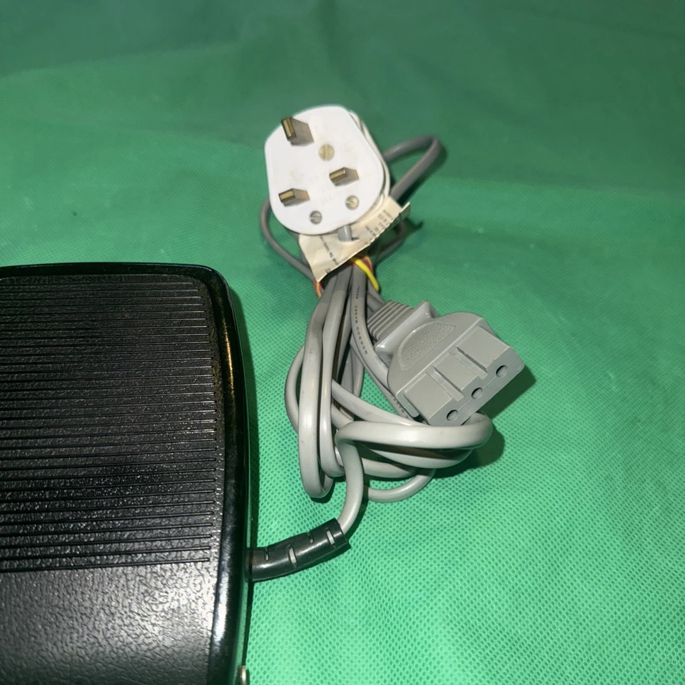 Brother Model F Sewing Machine Foot Pedal Controller Black Genuine - Image 3 of 4