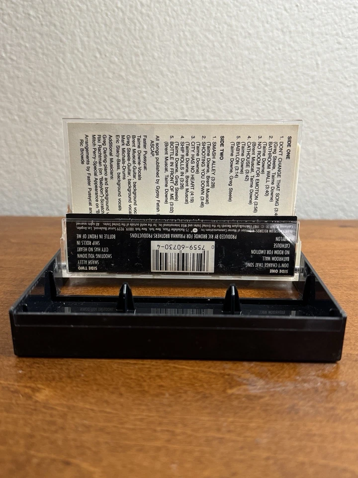 Faster Pussycat - Faster Pussycat Album 1987 / Cassette Glam Metal Foto 3 de 4