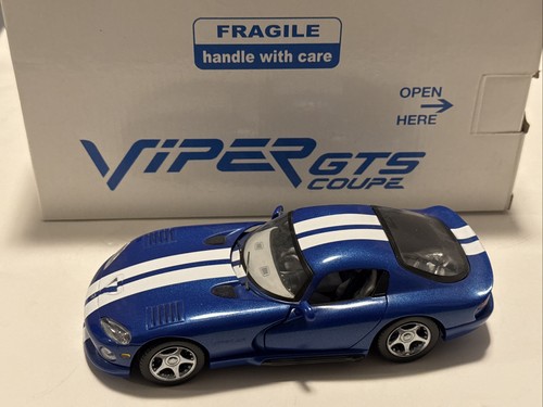 Danbury Mint (Brookfield) 1996 Dodge Viper GTS Coupe Blue 1:24 Original Box
