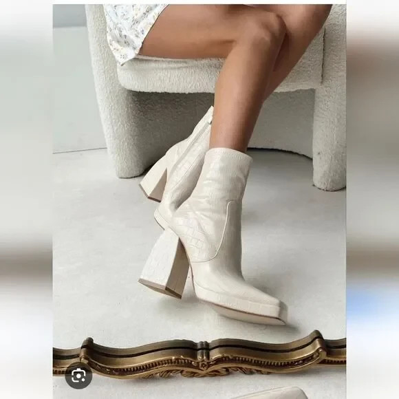 Princess Polly Buff Square Toe Platform Block Hee… - image 8