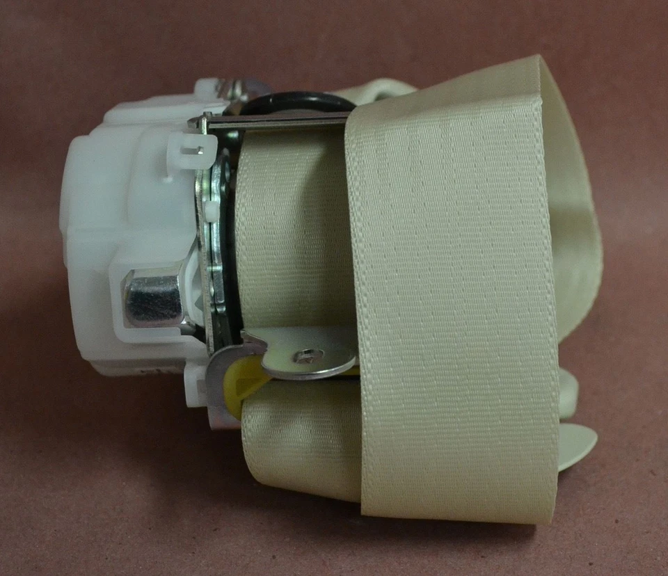 Conjunto de cinturón para asiento Lexus IS250/IS350 2009-2013 modelo n.º 73220-53271-A5  Foto 4 de 4