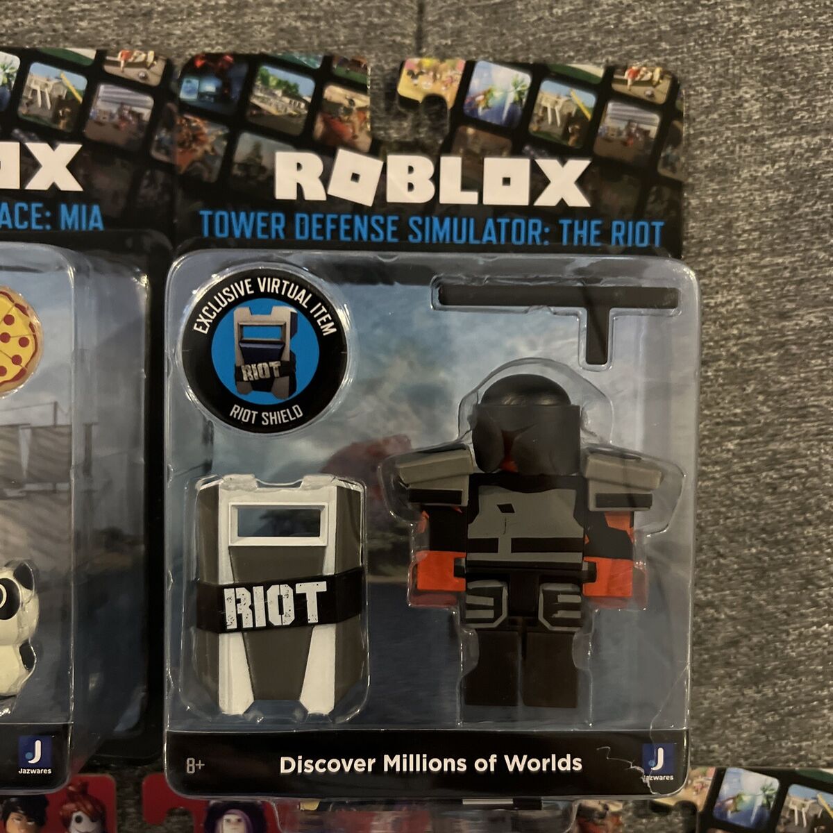 Roblox - Tower Defense Simulator The Riot & Exclusive Virtual Item Code  2022 NIB