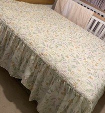 Dorma  Bedspread throw vintage Quilted  & 2 Pillowcases 135*230 Cm