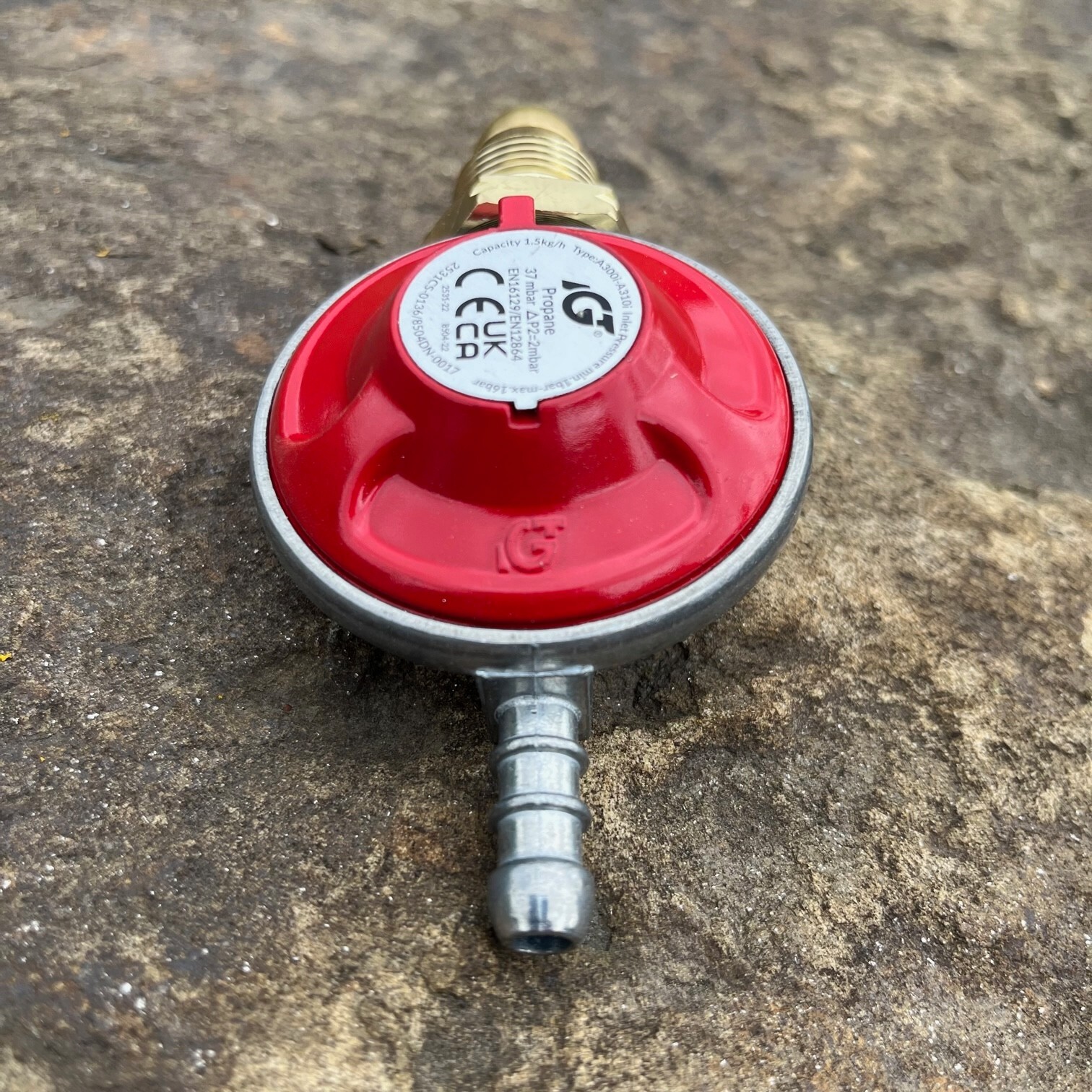 Propane Gas Regulator BBQ Camping 37mbar Flogas & Calor Gas Bottles eBay