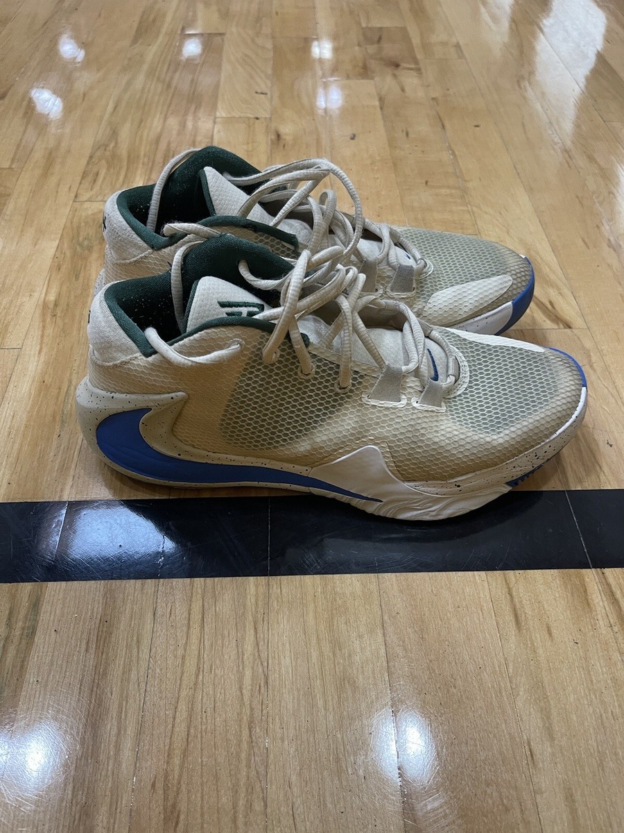 fusion red jordan 1 outfit