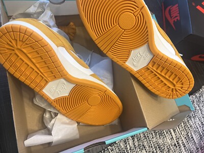 シューズ Nike Dunk Low \"Total Orange\" An UPGRADED Syracuse Dunk? TOTAL ORANGE Nike Dunk Low On