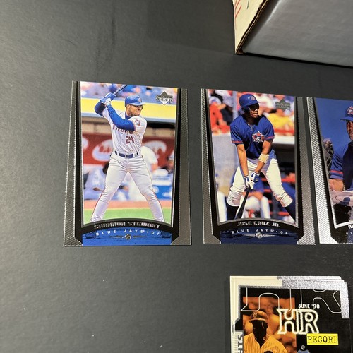 1999 Upper Deck Series 1 Baseball Near Complete Set 253/255 Mint - Picture 2 of 7