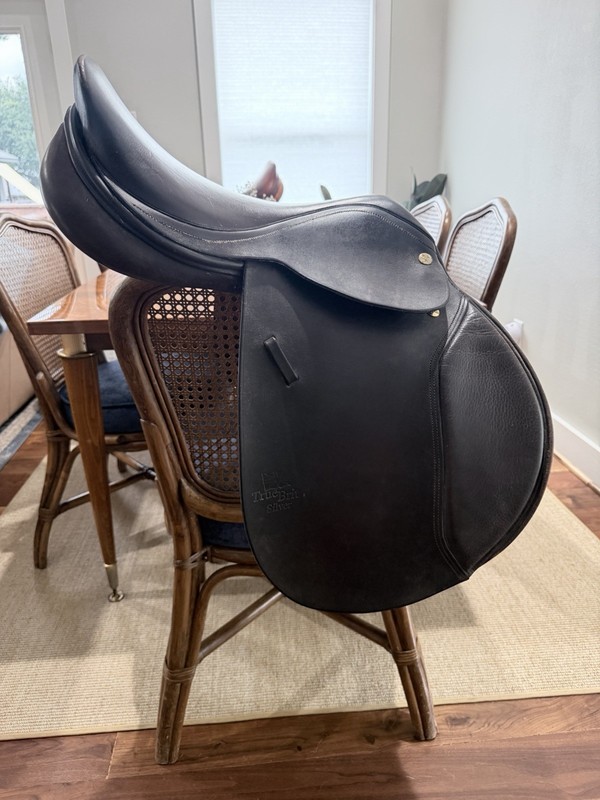 Harry Dabbs 16.5” True Brit Saddle Brown