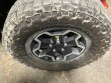 Wheel 17x7-1/2 Aluminum 5 Y Spoke Design Fits 20-23 GLADIATOR 5330800