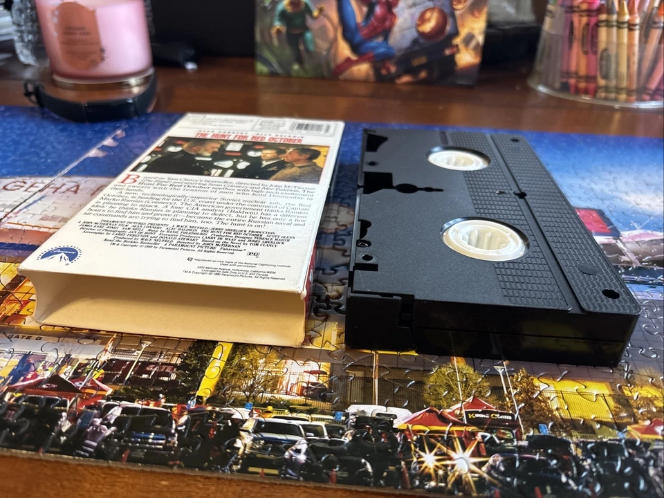 The Hunt for Red October VHS Used Alec Baldwin, Sean Connery - Image 4 of 4