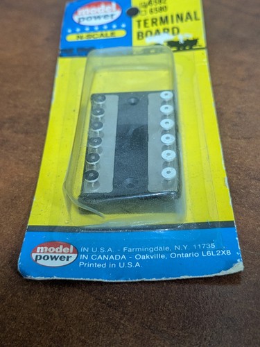 Model Power - N Scale - #6582 - Terminal Board - NOS - Picture 3 of 4