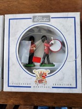 Britain's Soldiers- set No 8308 Cold stream Guards band