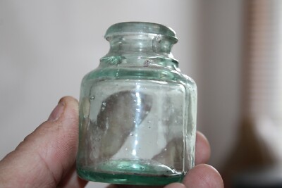 Antique, Blue, Round, Ink Well, Item # A - 3619