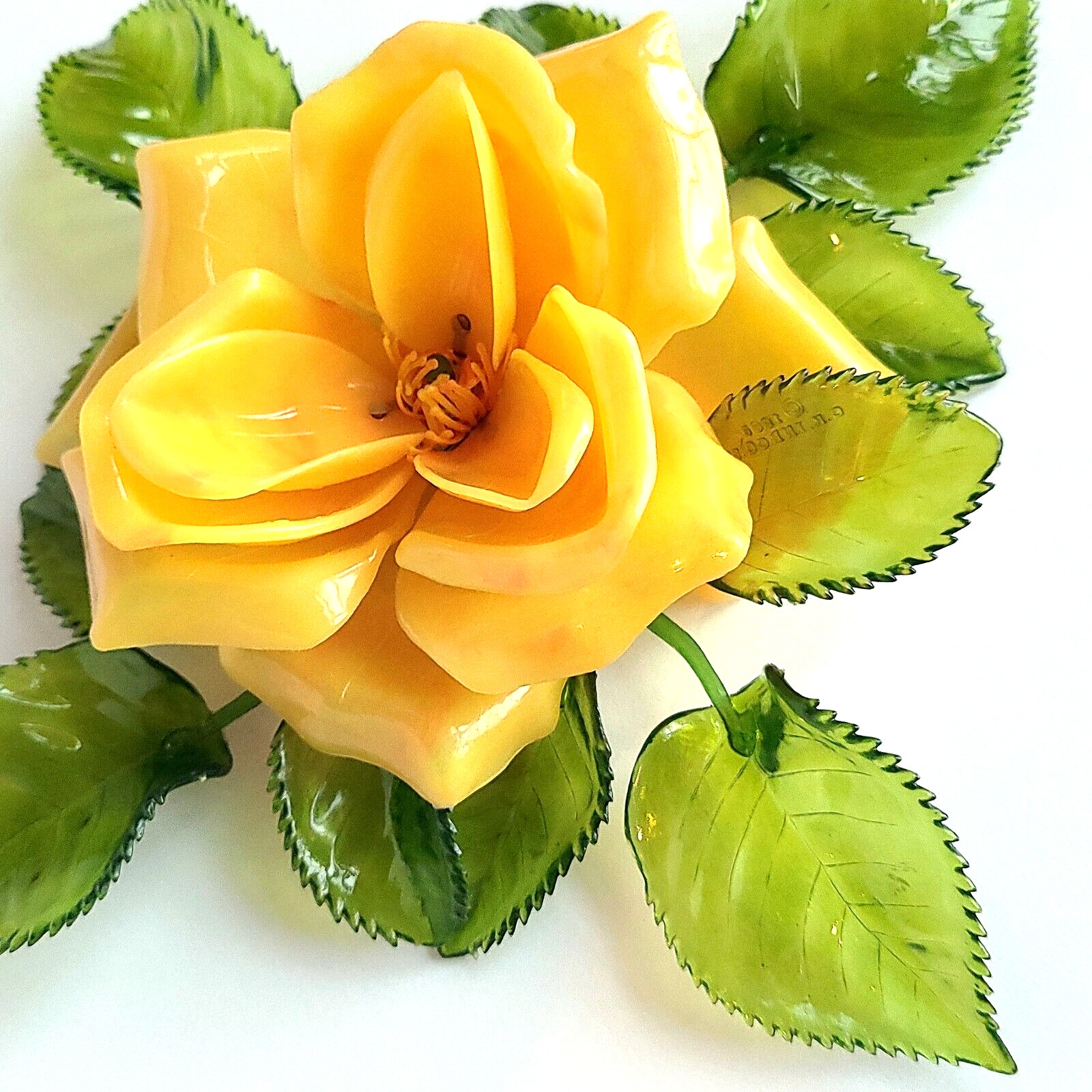 Vintage 1960s MID Century Modern Lucite Flower Power | Mod Squad 