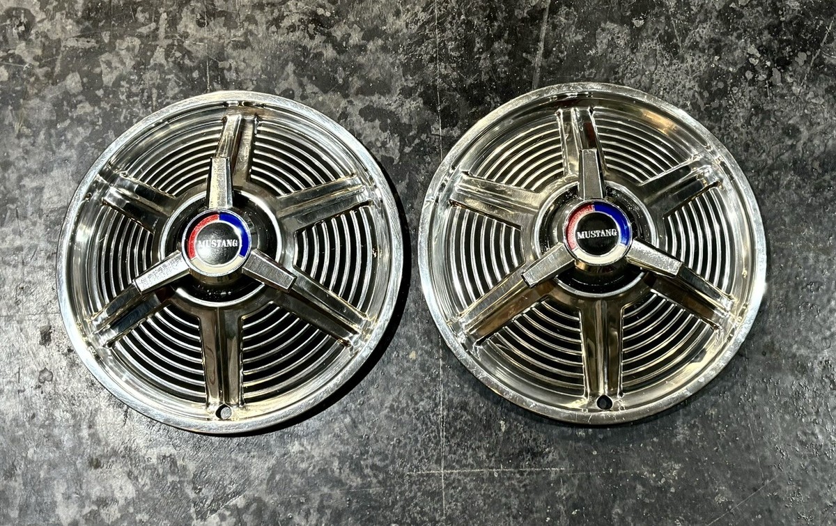 1964 1/2-1965 FORD MUSTANG 14”SPINNER WHEEL COVERS HUB CAPS PAIR 2