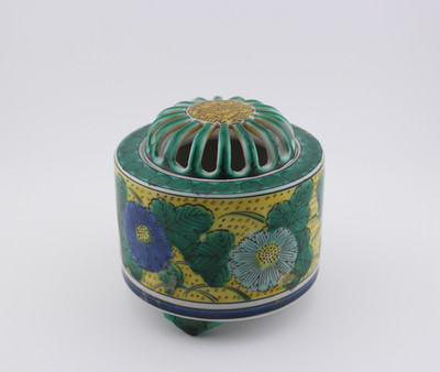 Vintage Kutani Yoshiyada style censer koro incense burner floral colorful 3.5''