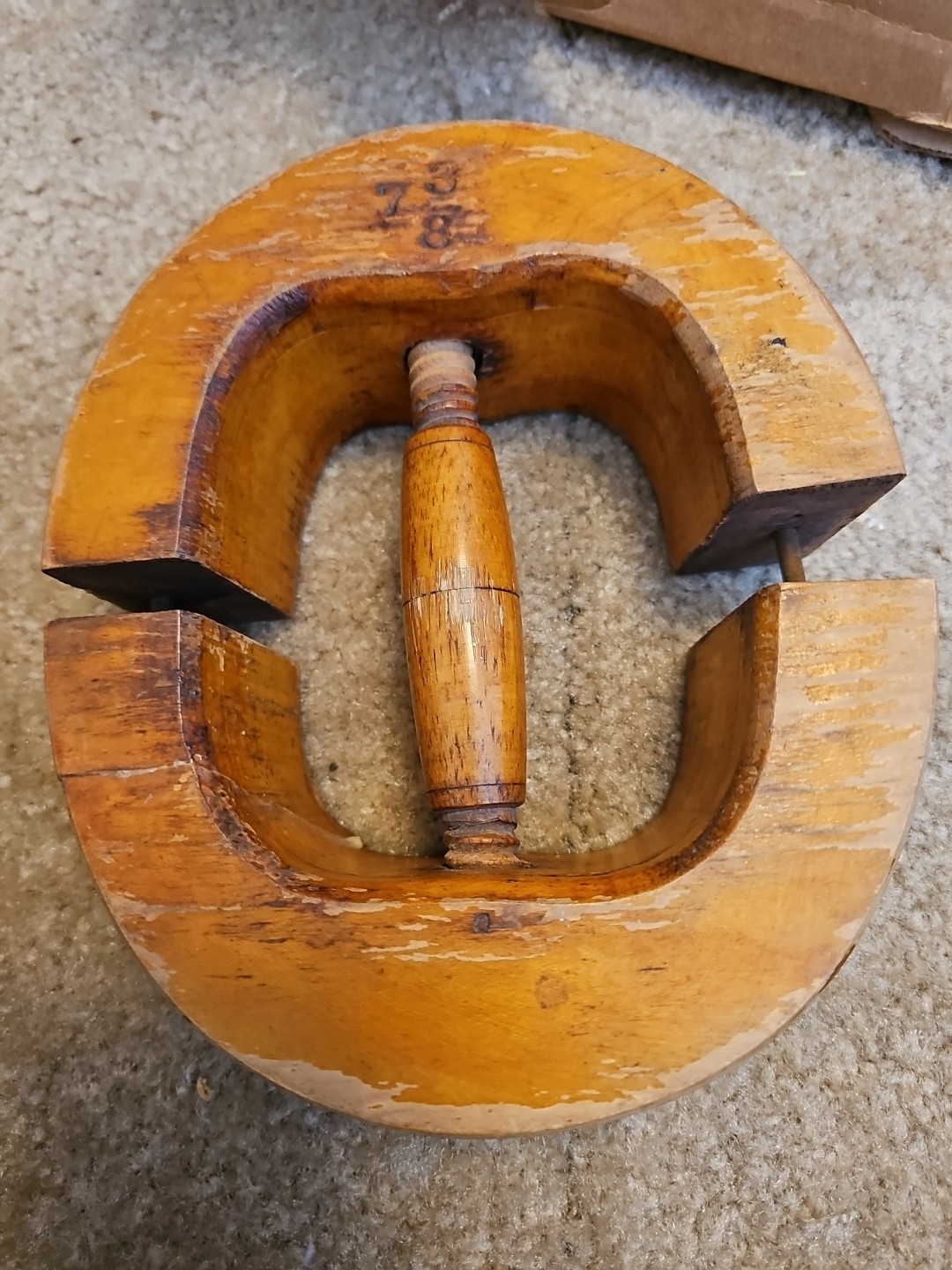 HAT MATE Premium Hat Stretcher-Solid Wood, One Si… - image 1