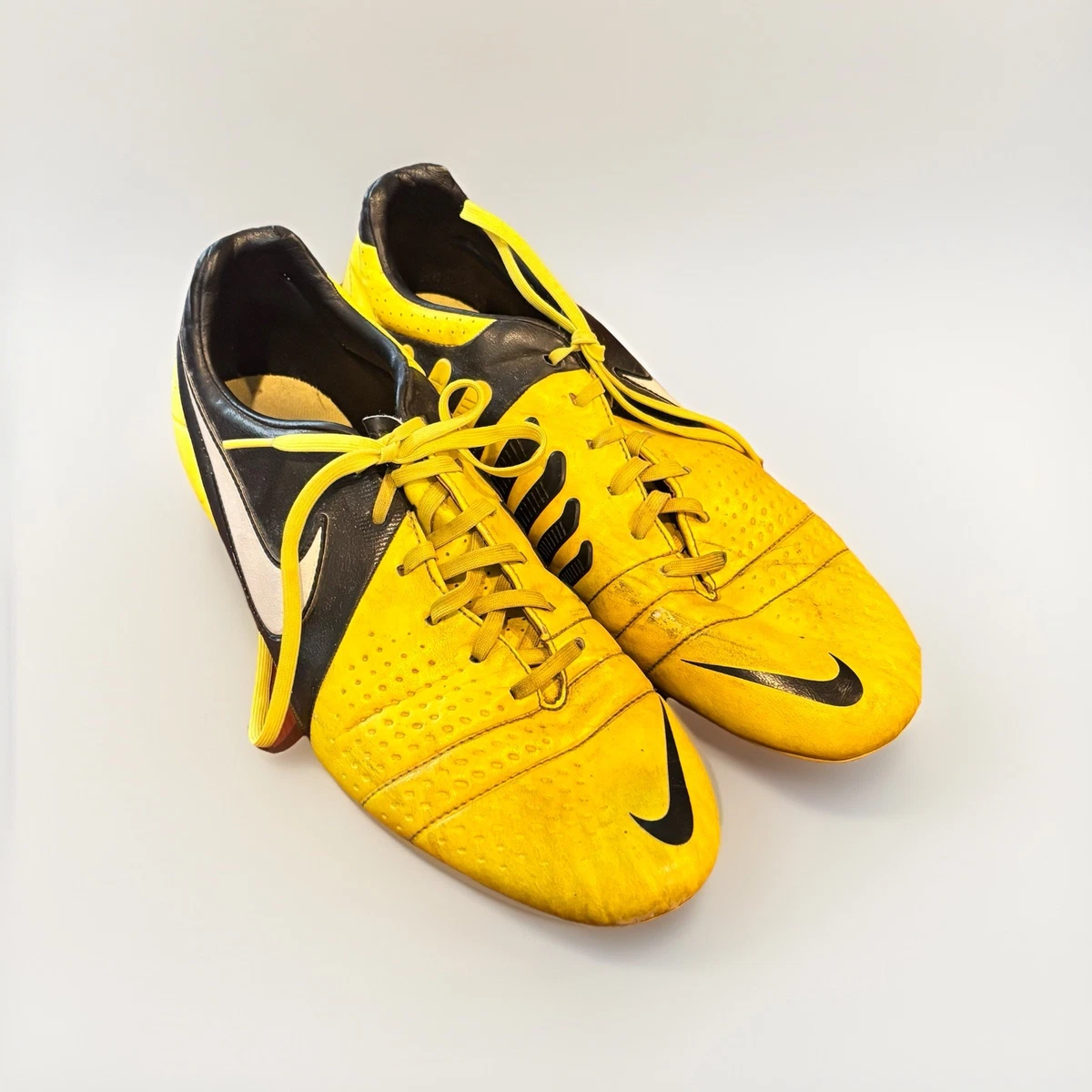 Nike Ctr360 Maestri Soccer Shoes for sale - eBay