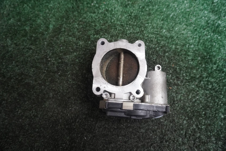 Chevrolet Malibu 2013 2014 2,5 L carrocería del acelerador fabricante original 140 k millas 12627217DA Foto 2 de 4