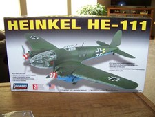 LINDBERG 1/72 Model Kit HEINKEL HE-111 Military Aircraft No.70510 Open Box 2008