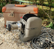 50s 60s Years ZETT Model Z250 - Slide Projector With Case, Mid Century, Vintage