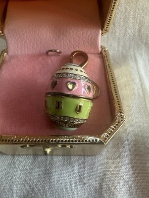 Ltd Edition pre-owned Easter Egg SCOTTIE SCOTTY Juicy Couture charm Pristine2008