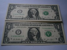 2013 Consecutive United states of America 2x One Dollar Banknotes - Free Post