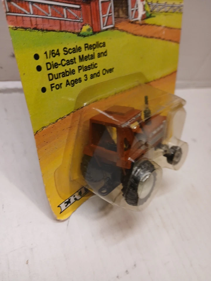 Hesston Farm Toys 1/64 80-90 tractor  - Image 2 of 4