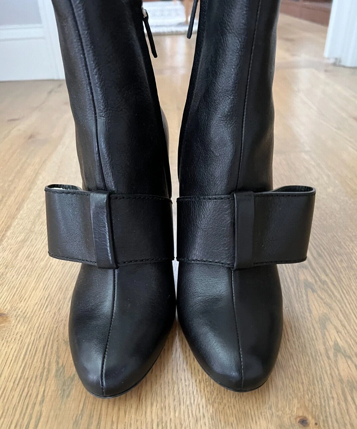 Scarpe stivaletti VALENTINO GARAVANI nuovi $1295 passerella fiocco pelle testurizzata tg 41