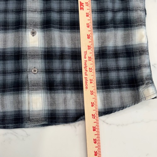 KÜHL Flannel Shirt Mens M Plaid Button Up Long Sleeve Outdoor Hiking Casual - Picture 7 of 8