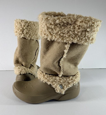 Crocs Nadia Women s Beige Faux Fur Lined Fur Trim Pull On Mid-Calf Boot Size 7