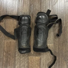 Leatt Knee Guards Pads Dirt Bike Moto