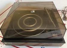 FISHER 230-XA STEREO TURNTABLE DIRECT DRIVE RECORD PLAYER 1979  MADE IN JAPAN!