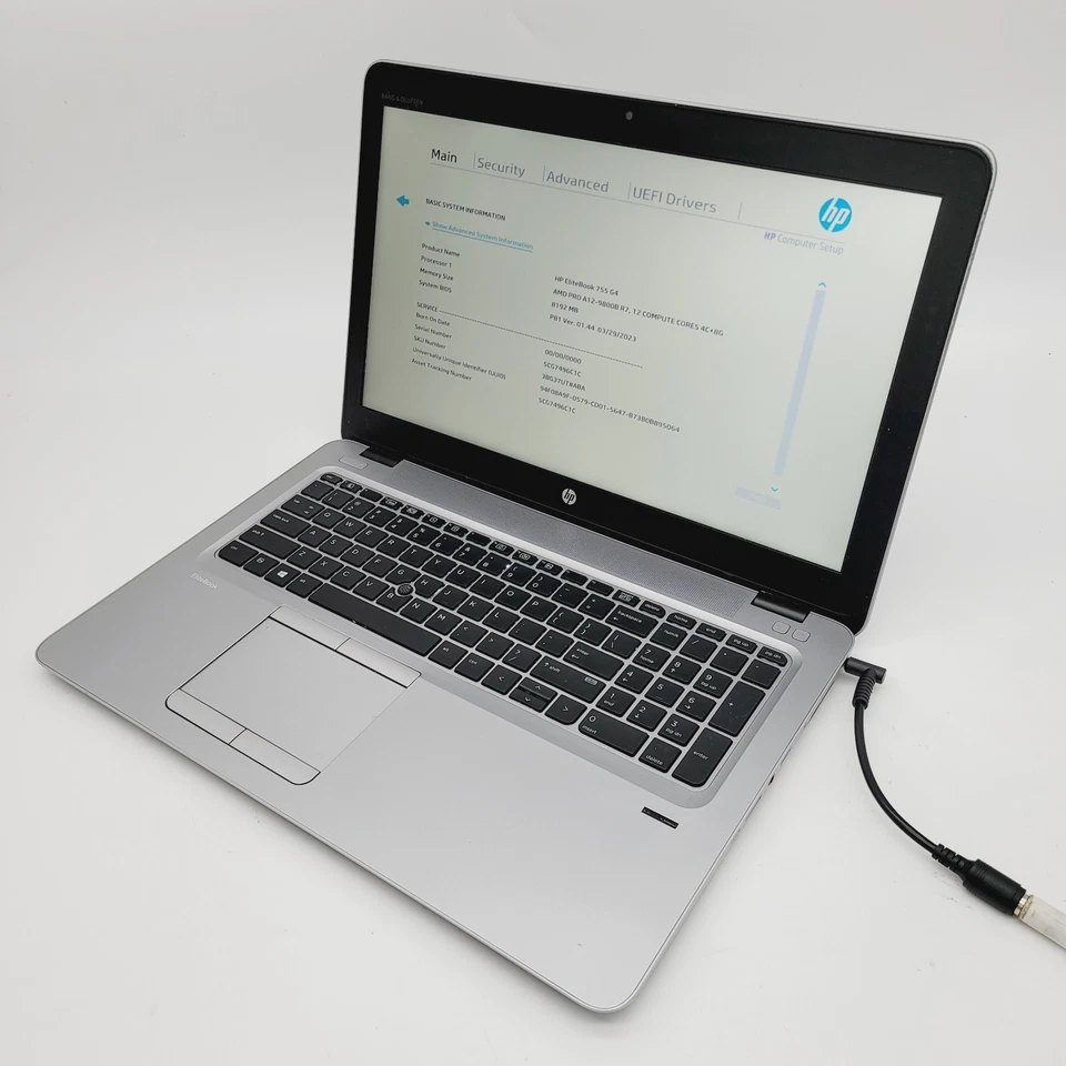 HP EliteBook 755 G4 A12-9800B 2,7 GHz 8 GB de RAM sin disco duro 15,6" - Arranque en la Bios Foto 3 de 4