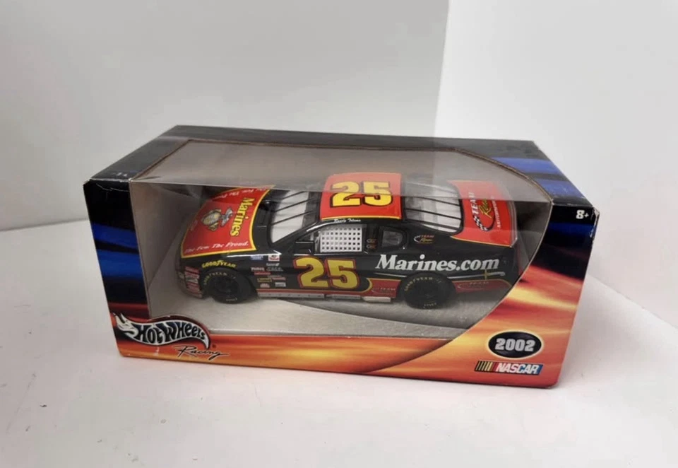 2 Hot Wheels Racing 1:24 Die Cast NASCAR 2002 Chevy Marines Race Car Diecast #25 Foto 2 de 4