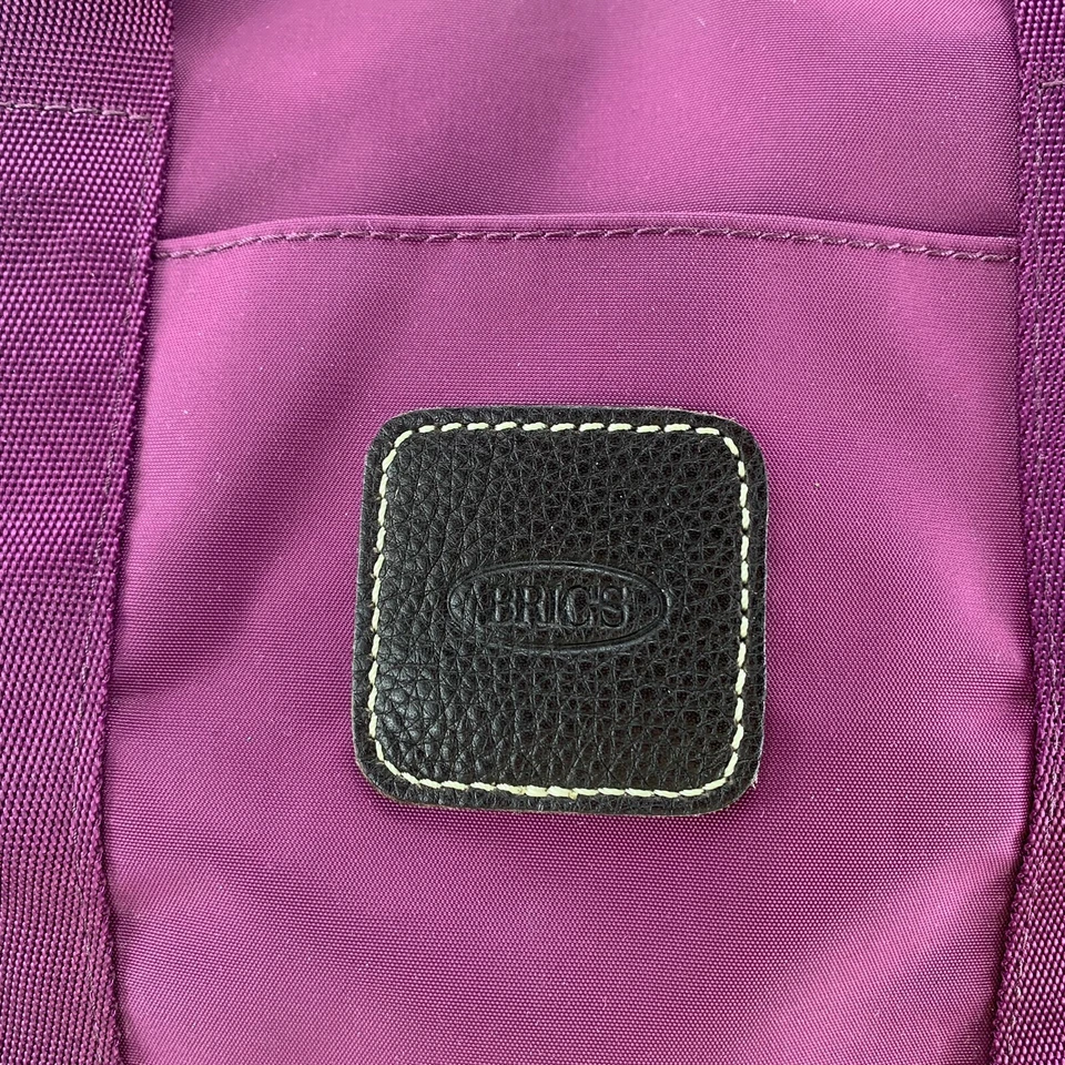 Bolso de Lona Plegable Bric's 11x7” Resistente al Agua Borde de Cuero Rosa Foto 2 de 4