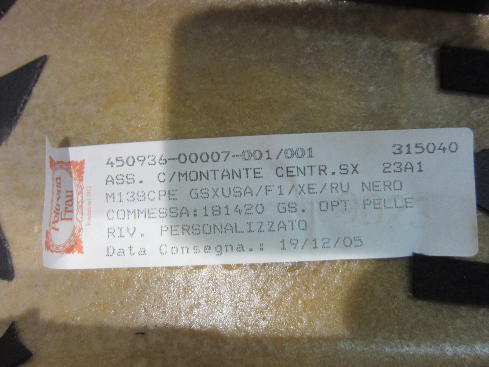 Maserati 4200 Coupe - LH Central Post Cover / B Pillar - P/N  981210500
