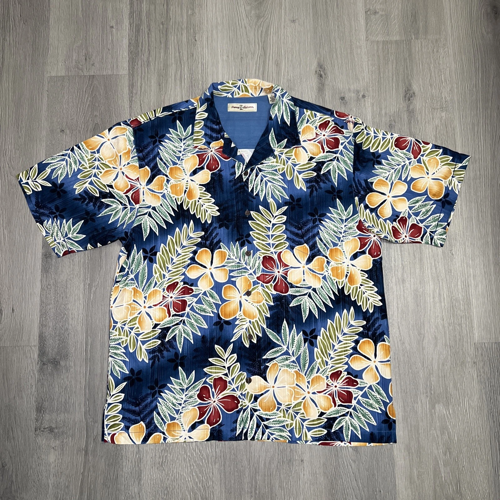 Tommy Bahama Mens Sz L Silk Hawaiian Camp Shirt Floral Button Up Short Sleeve