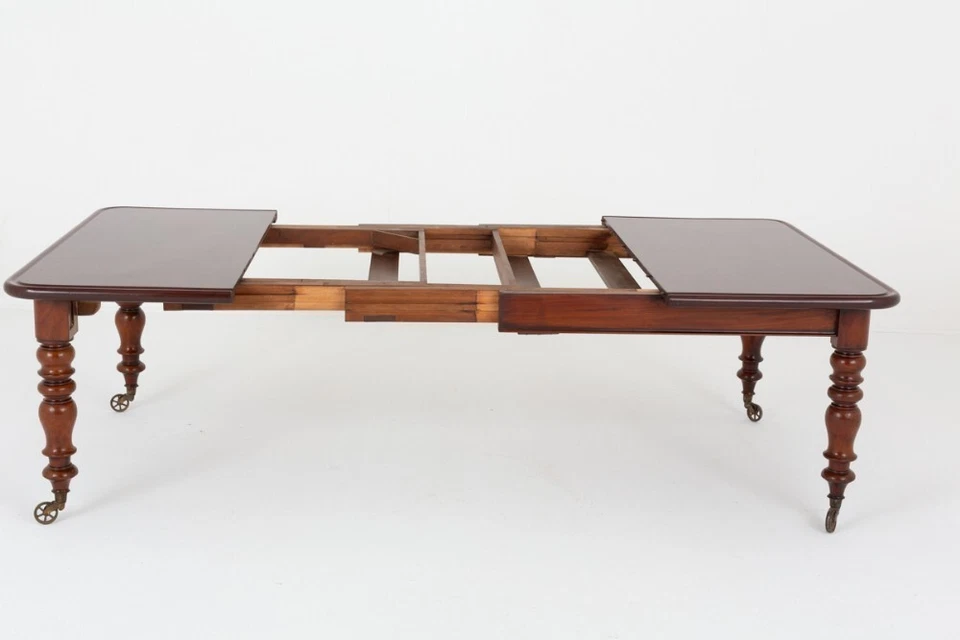Irish Victorian Dining Table Extending Mahogany Seats 10 - Image 3 of 4